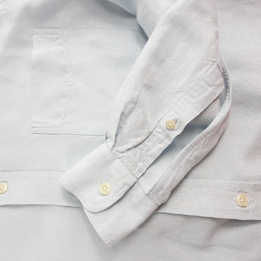 Voir photo 5 de Chemise classique chic bleu ciel GANT T L Chemise classique chic bleu ciel GANT T L Très bon état - Vue 5 -